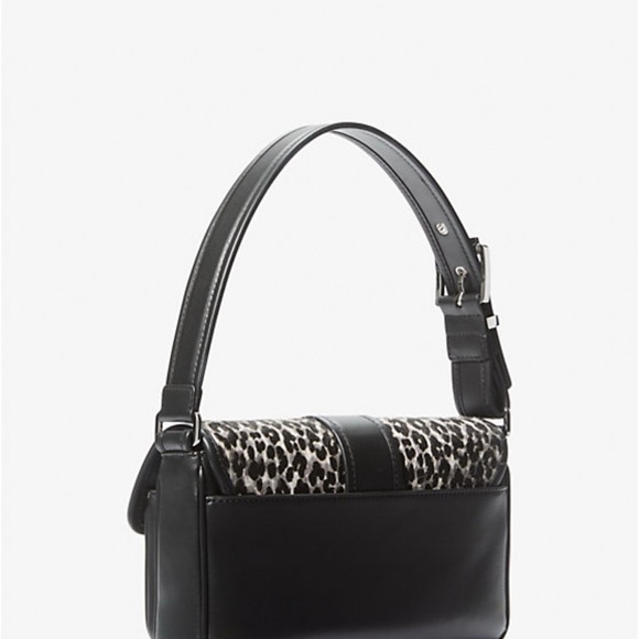 Michael Kors Colby Shoulder Bag - Picture 5 of 7